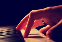 乐鱼体育APP下载-《钢铁与烈焰的碰撞》