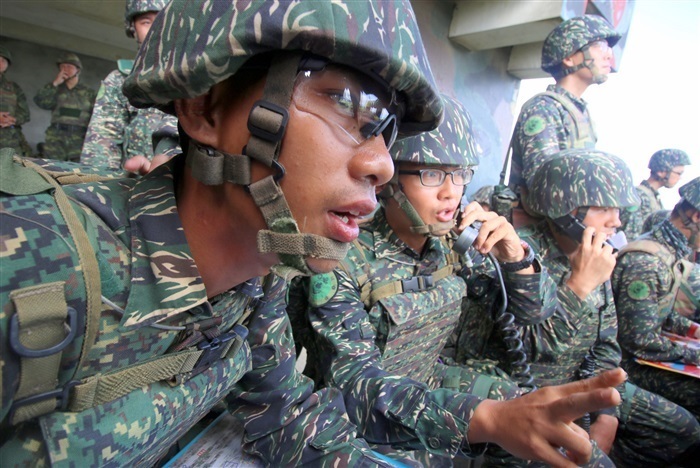 苏维埃队进攻火力猛烈，成功战胜对手