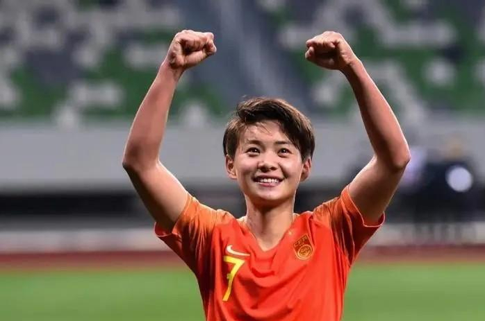 乐鱼体育在线娱乐-女足国家队再接连夺取冠军荣誉