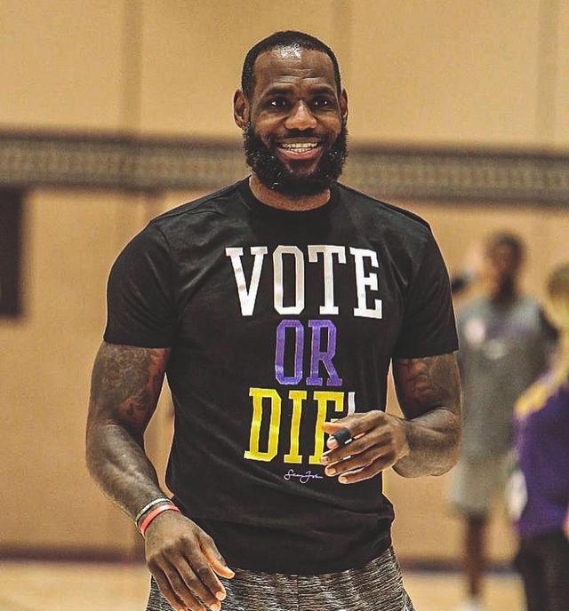 勒布朗穿错球衣遭批评,本人无视 勒布朗穿错球衣遭批评,本人无视