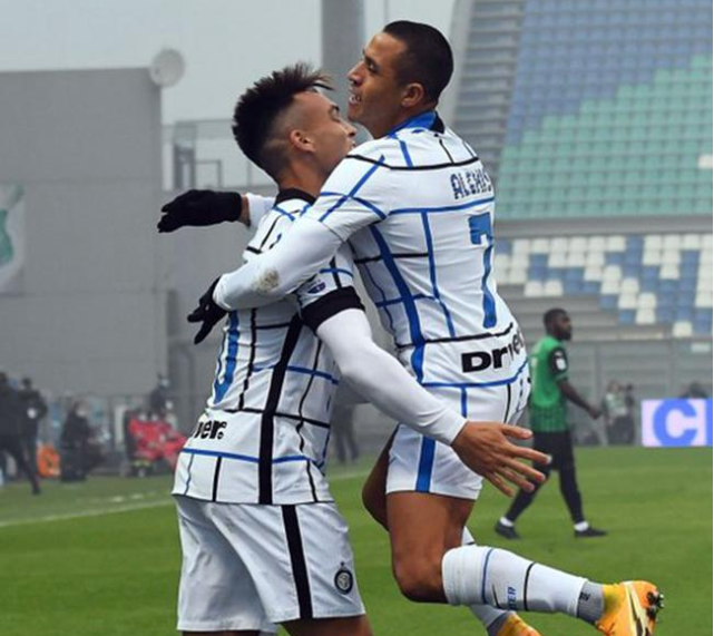 蓝黑军团遭遇困境，球迷担心未来