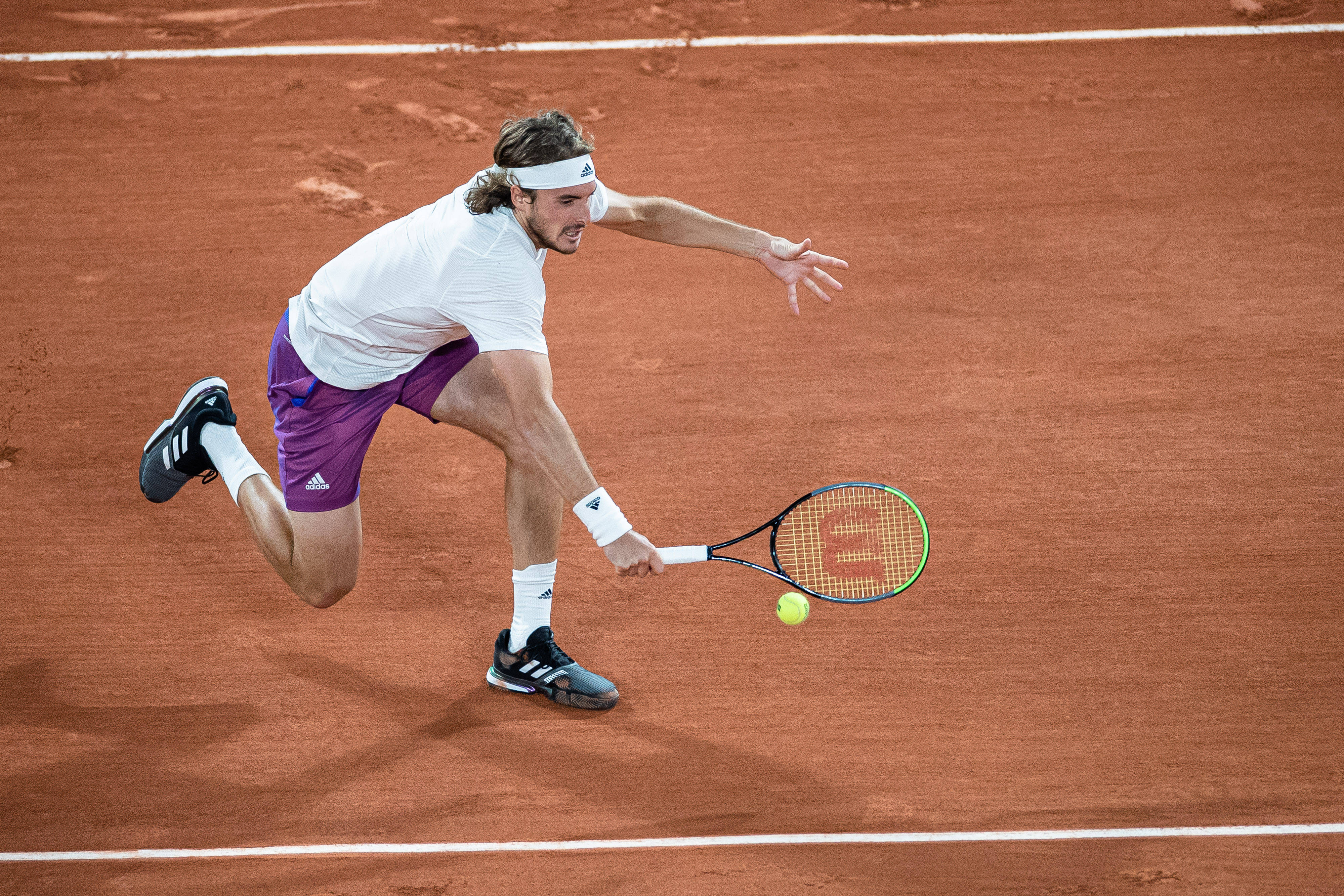 乐鱼体育APP下载-澳大利亚网球队鏖战法国网球队，西西帕斯打破历史纪录