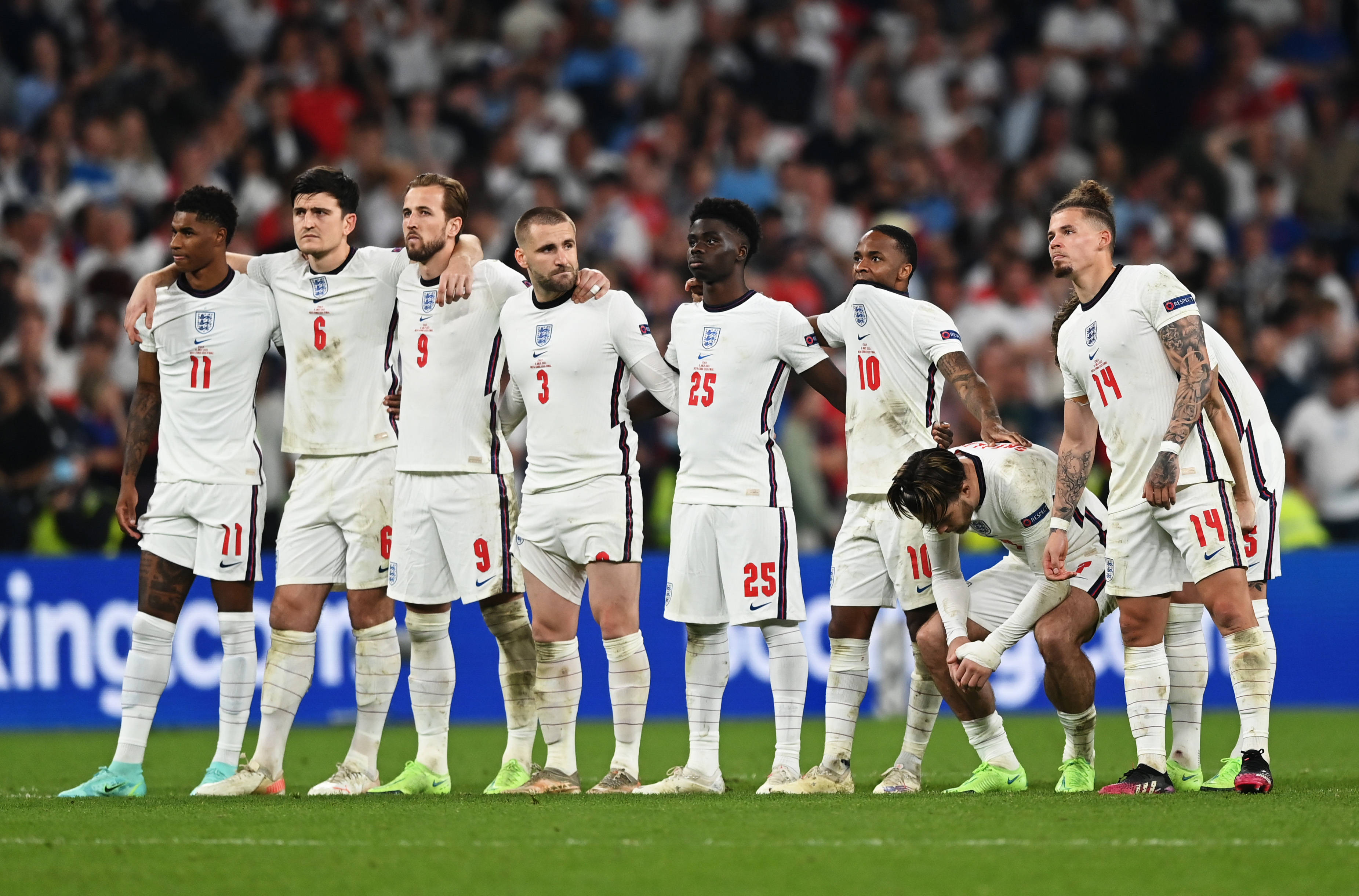 乐鱼app-比利时力挫英格兰，跻身欧国杯决赛