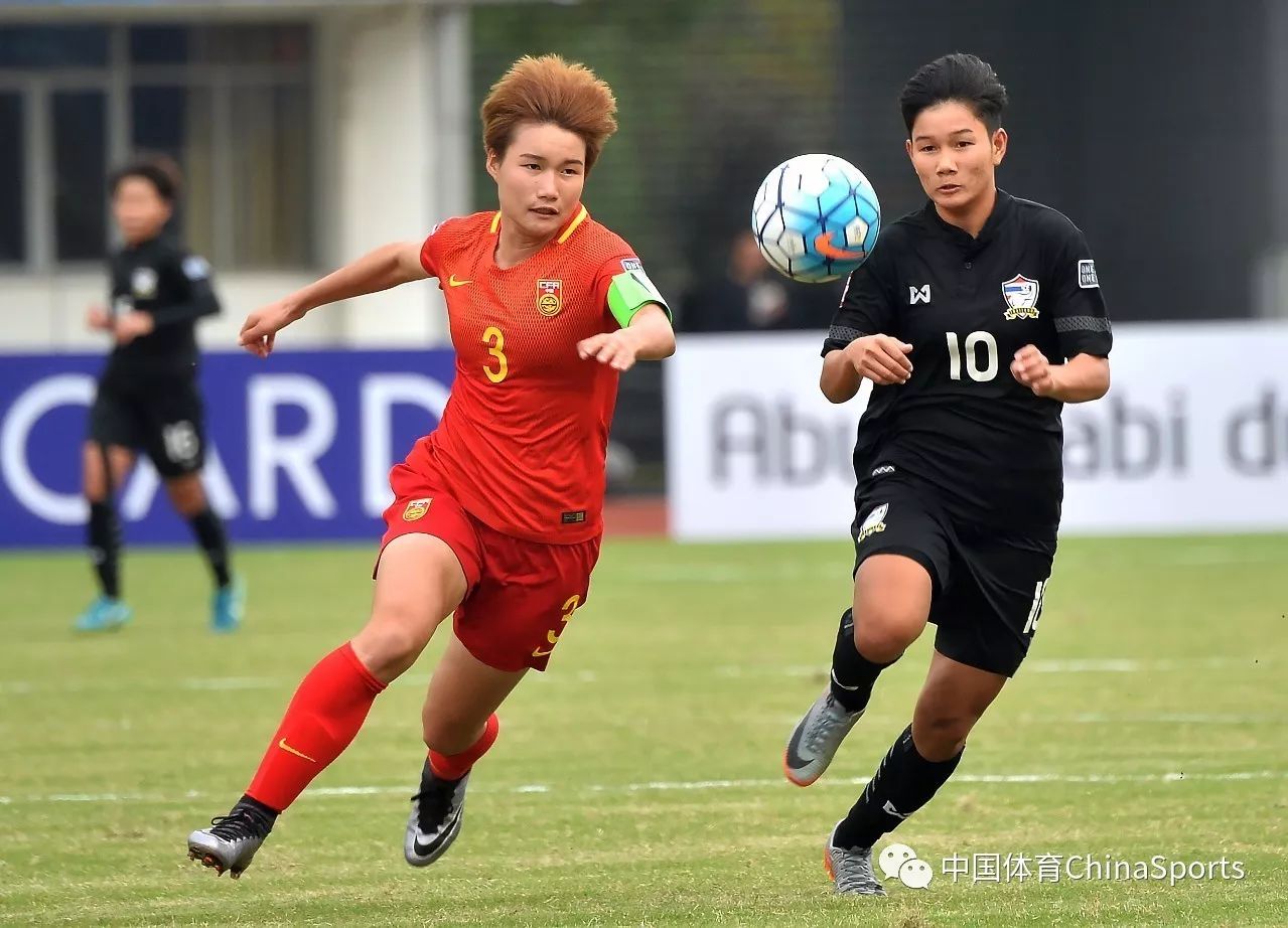 泰国羽毛球队轻取中国羽毛球队，陶菲克打破历史纪录